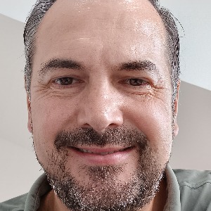 TIAGO LUIS STOLL